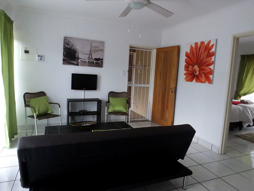 Sunshine Self Catering Apartment Mbombela Exterior photo